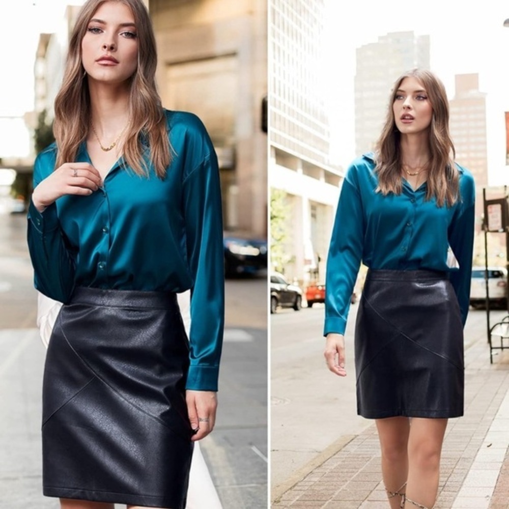 Zeago size medium leather look